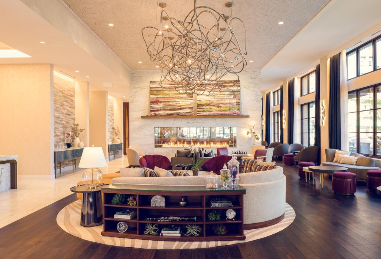Sophy Hyde Park Hotel Чикаго Екстериор снимка