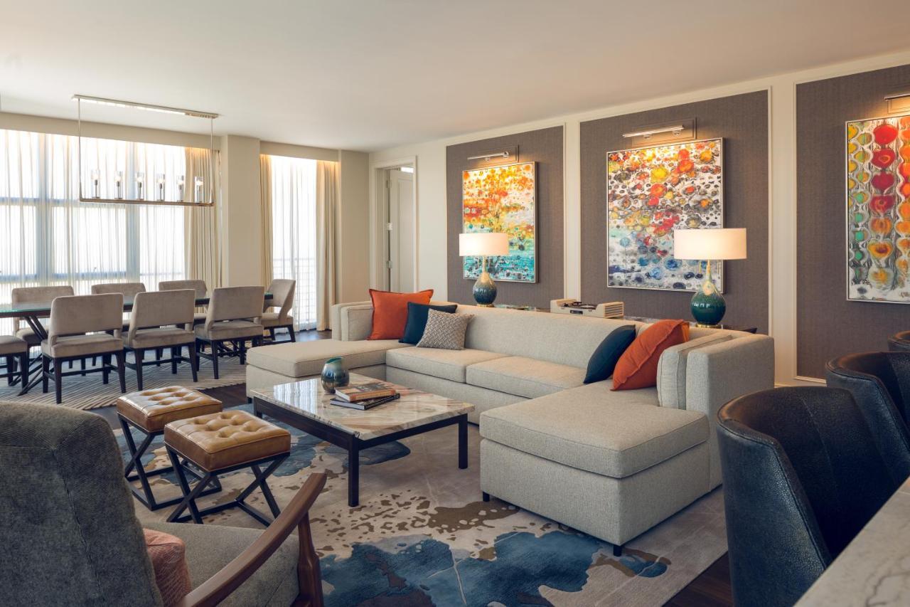 Sophy Hyde Park Hotel Чикаго Екстериор снимка