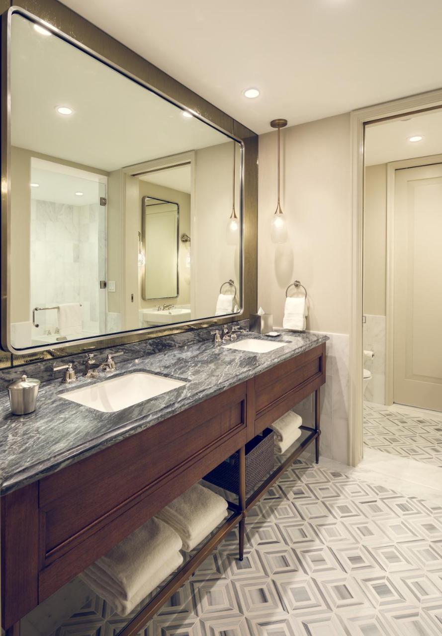 Sophy Hyde Park Hotel Чикаго Екстериор снимка
